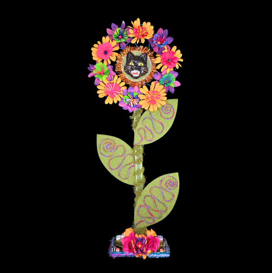 The Land of Mau: Cat Flower (Medium)